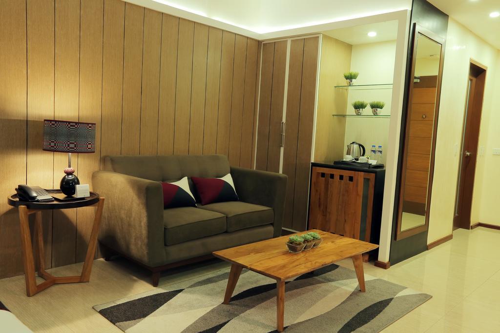 One Vittoria Hotel Vigan Chambre photo