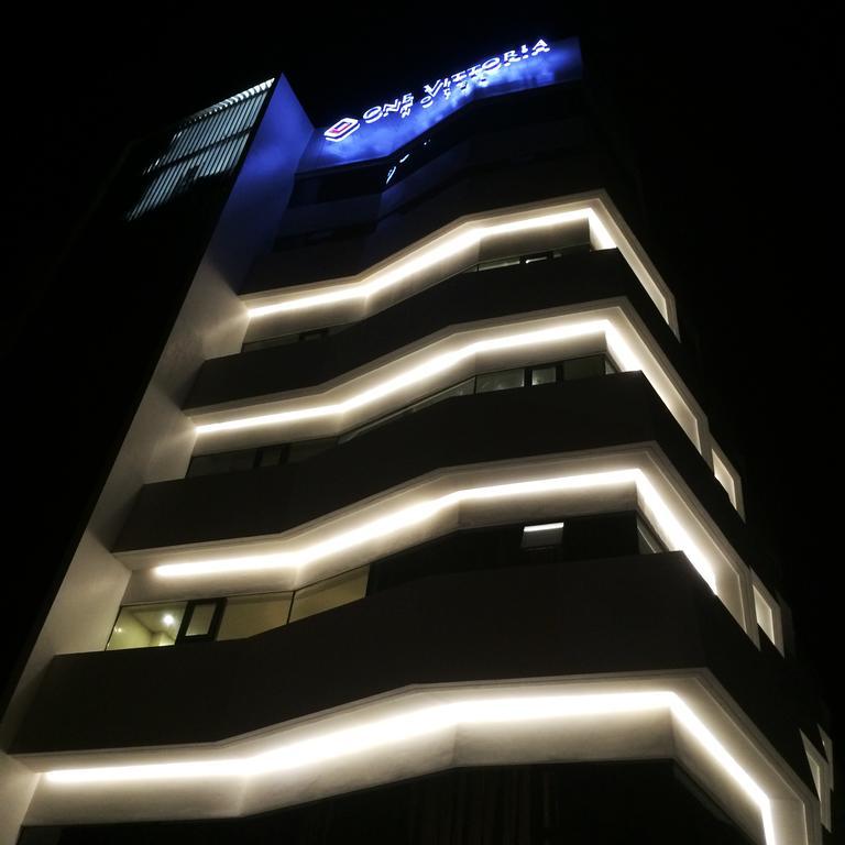 One Vittoria Hotel Vigan Extérieur photo